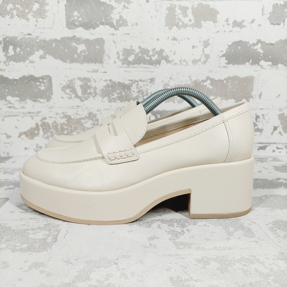NEW Dolce Vita Yanni Platform Penny Ivory Leather Loafer M532